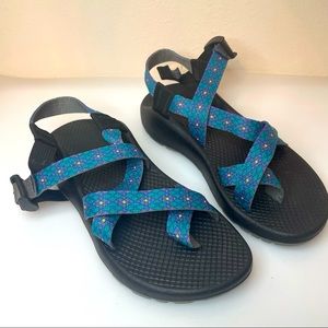 Chaco Blue & Purple Sandals Z/2 Classic Like NEW